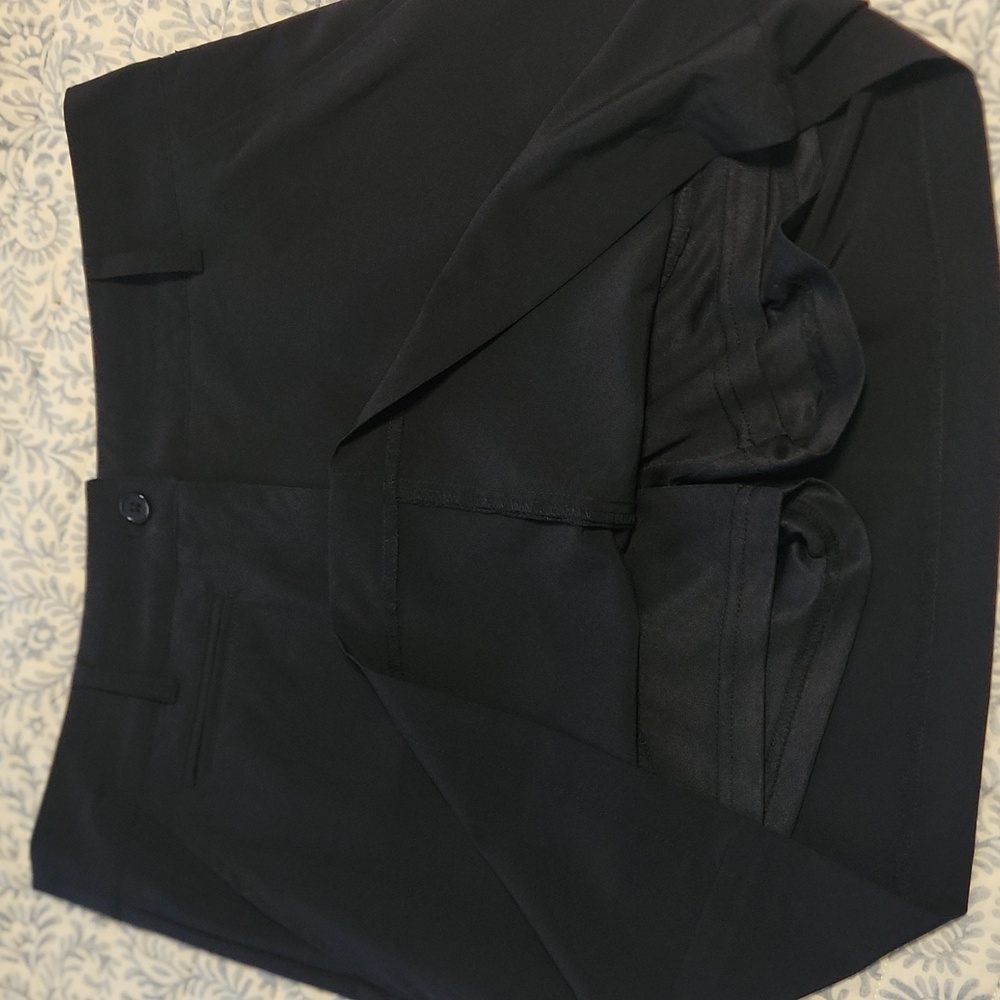 Navy Skort - Picture 6 of 7